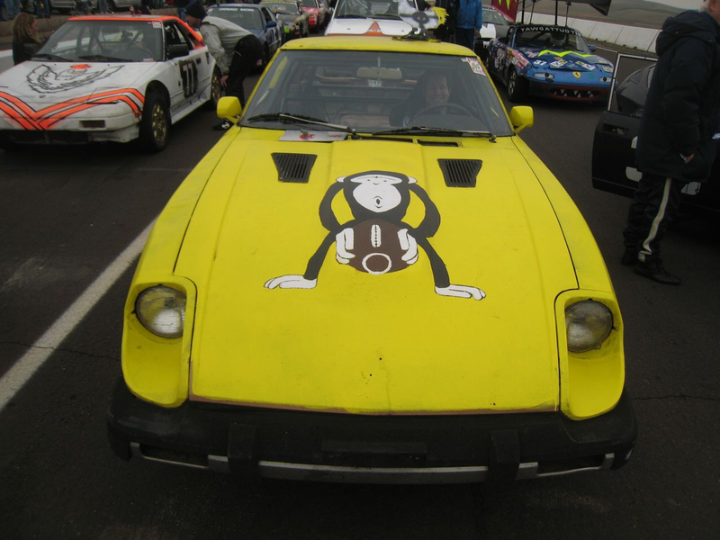 Illustration for article titled 24 Hours Of LeMons Arse Freeze-A-Palooza Über Gallery: Awesome Datsuns, Driven Nissans